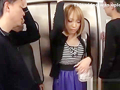 Japanese sucks tools in train