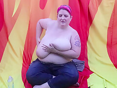 Jenni Slippery Big Tits Camper