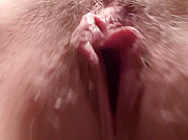 Joana showing her pussy
