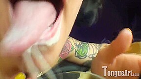 Johannie Fat Tongue 14 Min