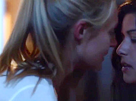 Julia Billington and Mandahla Rose - All About E