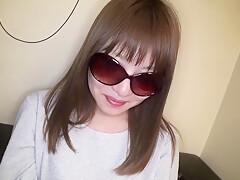 Kameihitomi The Big Sunglasses - 10musume