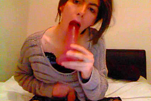 Keira oral fun and cum