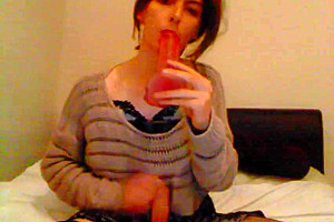 Keira oral fun and cum