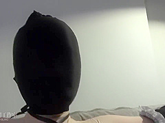 Kig 005 Multiple Hood Breathplay - Bunny
