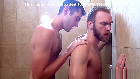 Kinky Mormon butt munchers go down on each other in shower