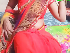 Komal Chulhe Par Roti Bana Rahi Thi Yahi Ishara Kar Diya