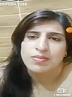 Lahore Bhabhi Nude Video Call