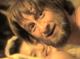 Le Grand Mechant Loup Charlotte Le Bon