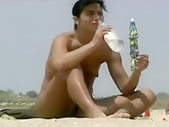 Lengthy movie of numerous amateurs about the nudis