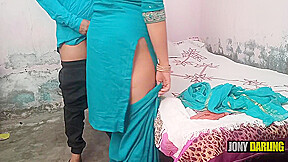 Li Ya - Sapne Me Maa Ko Chodta Tha Real Me Mauka Mila To Lapak Ke Pakad