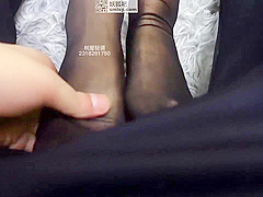 Lingling Vibrator Bondage