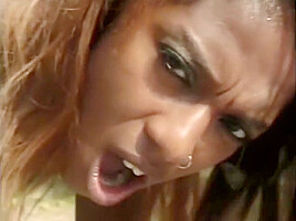 Lucky employee gets a handjob from lady boss