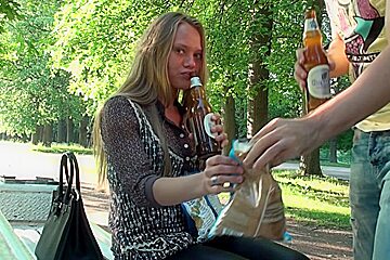 Lustful pair nudity flash and barefaced oral-sex in the park