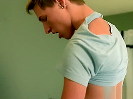 MAN ON TWINK