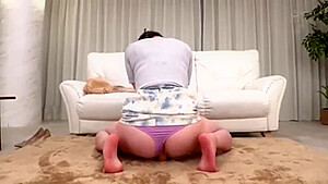 07905 Married woman planning