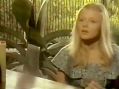 Massagesalon Elvira (1976)