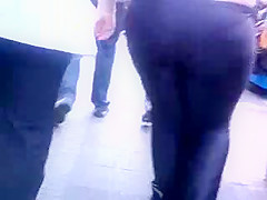 Mature ASS02