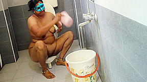 Mature Desi Big Boobs Aunty In Bathroom Taking Shower