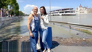 Mature skank analized