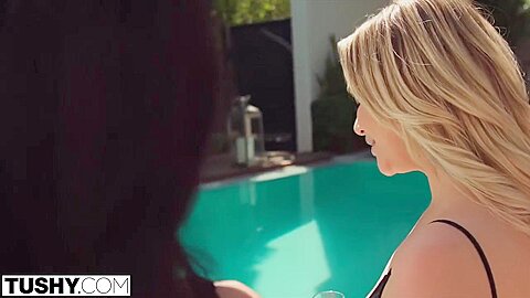 Mia Malkova And Vicki Chase Gape Together For The Fi