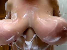 Milena Boobs Bubbles