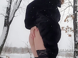 Milf Walks Almost Naked In Winter