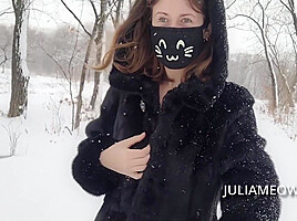 Milf Walks Almost Naked In Winter
