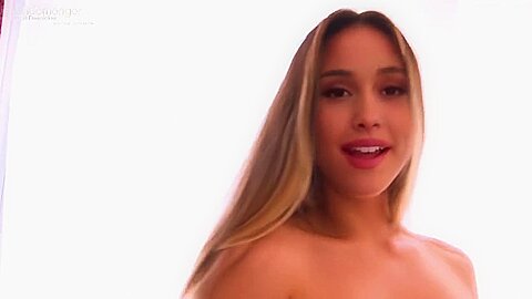 Mondomonger - Ariana Grande 22