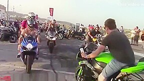 Motoencuentro en Brasil Chicas culonas en tanga