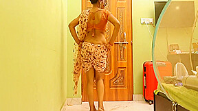 My Neighbour Aunty Showing Her Black Pussy To Me