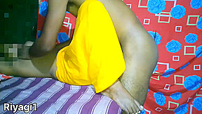 New Beautiful Bhabhi With Devar First Time Homemade Sex