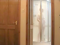 Newest Showers Scene Show