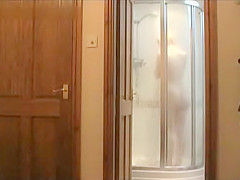 Newest Showers Scene Show