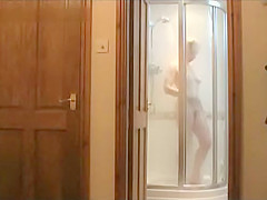 Newest Showers Scene Show