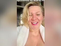 Nice Milf Show