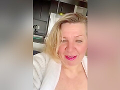 Nice Milf Show