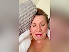 Nice Milf Show