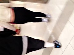 Nice Pawg walking
