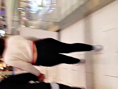 Nice Pawg walking