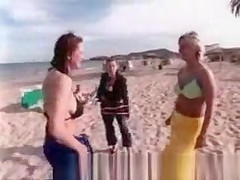 Nice beach game