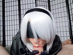 Nier Automata - Thaisprite Makes A New Friend