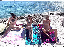 Nude Beach Day Miss Pussycat On Vacation With Her Friends Cheri And Brille