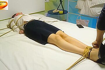 Office Lady Bound On Bed