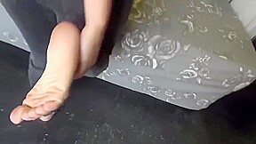 Old Man sniffs teen 18+ Feet