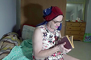 Old ladyboy Sveta Lu-sin 2024ab