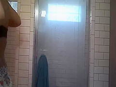Old *** sitter viigorously rubbing clit and asshole in shower
