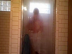 Old *** sitter viigorously rubbing clit and asshole in shower