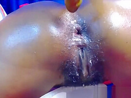 Onion booty ass fucking and peeing