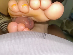 Orange Toes And Soft Soles Footjob
